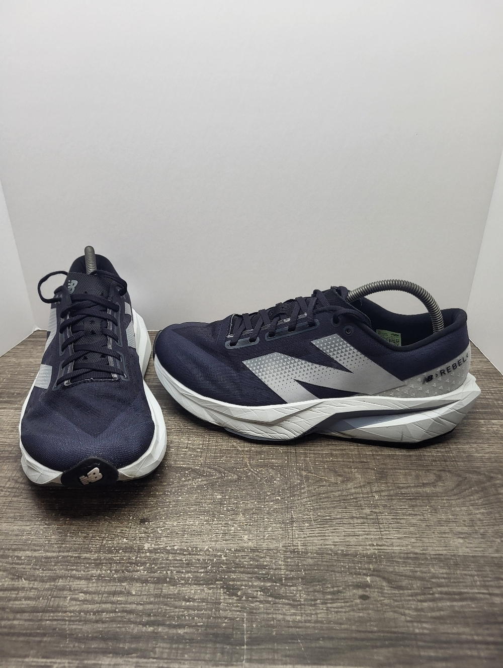 New Balance Men's FuelCell Rebel V4 MFCXLK4 Gray Running Shoes Size 9.5 EE